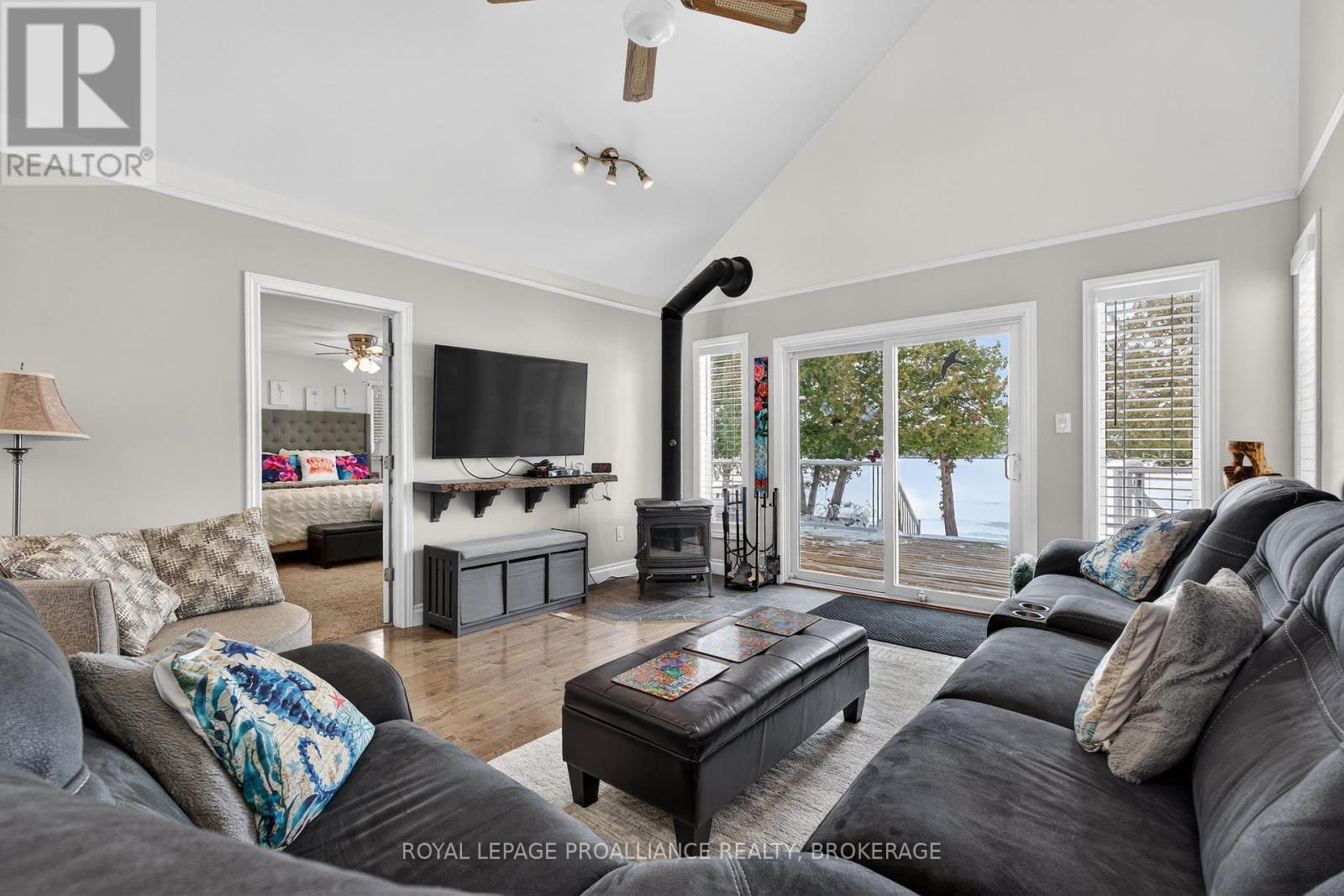 4909 Alex Mclean Lane, Frontenac, Ontario  K0H 1H0 - Photo 6 - X12972042