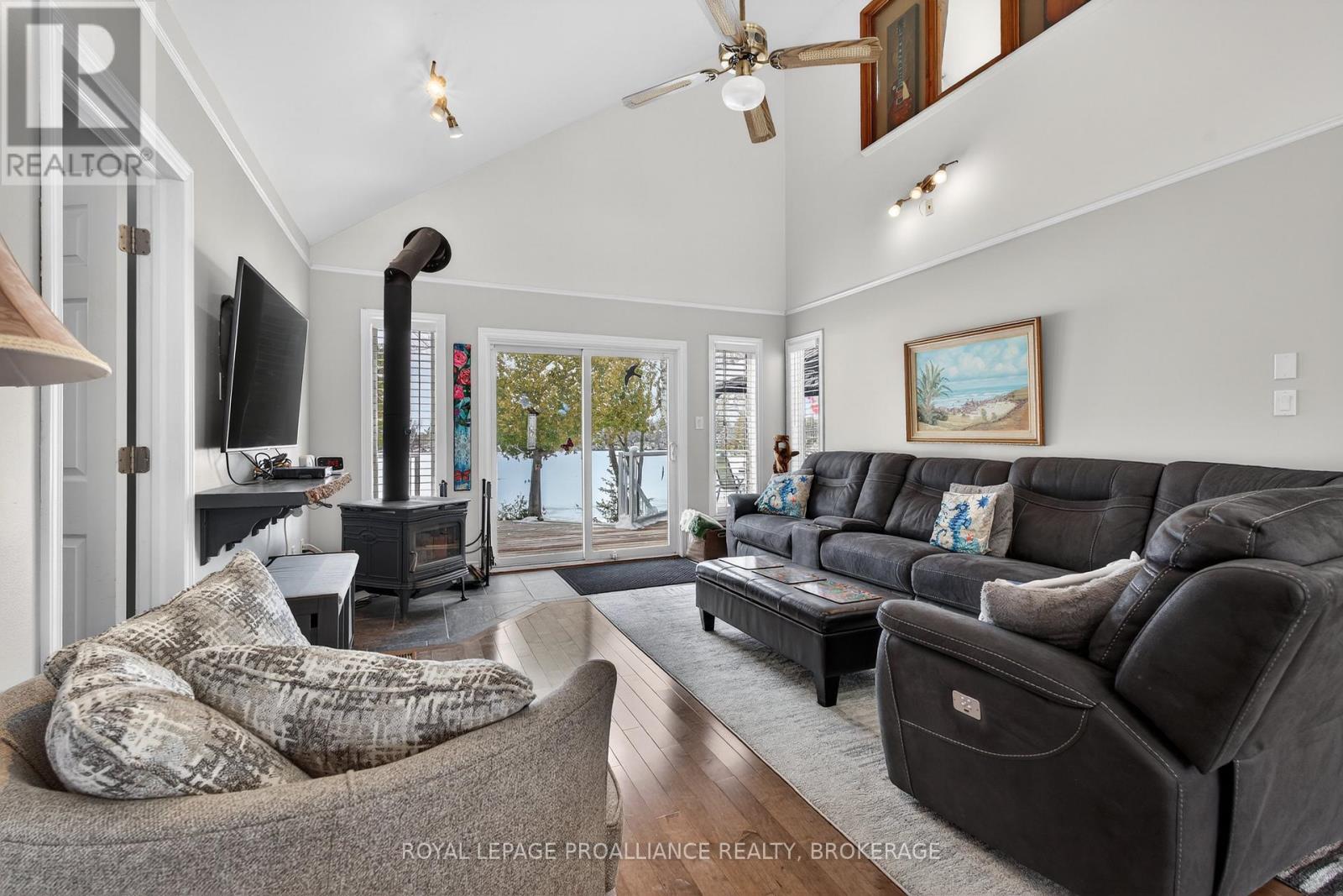 4909 Alex Mclean Lane, Frontenac, Ontario  K0H 1H0 - Photo 7 - X12972042