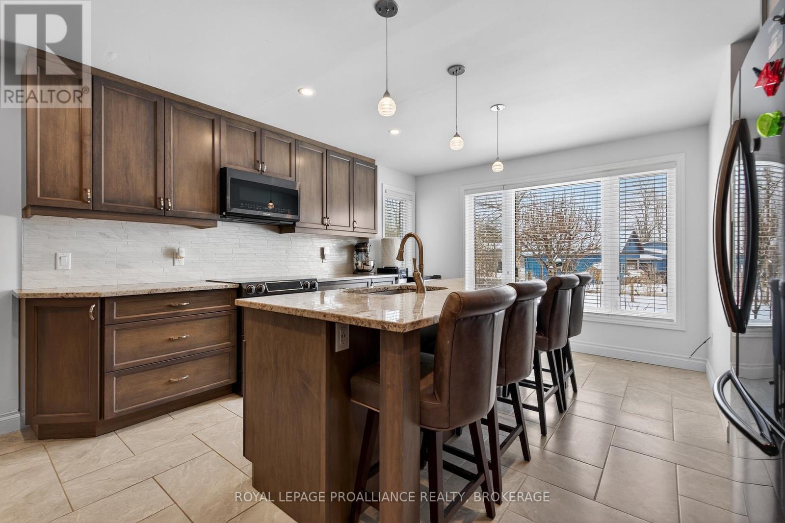 4909 Alex Mclean Lane, Frontenac, Ontario  K0H 1H0 - Photo 9 - X12972042