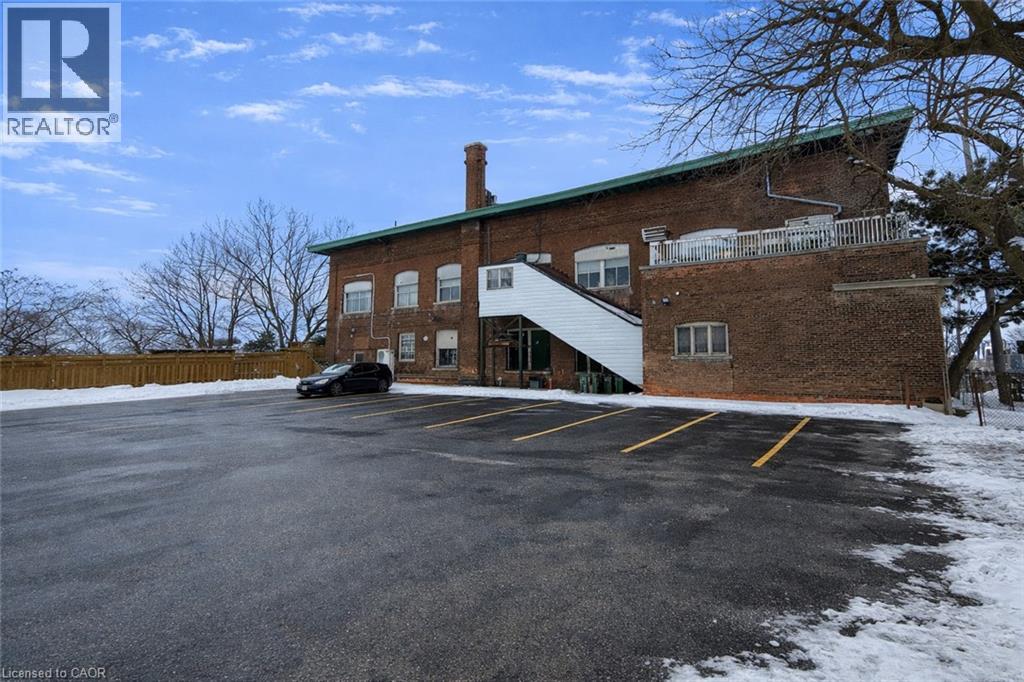 231 N Bay Street N, Hamilton, Ontario  L8R 2R1 - Photo 10 - 40805036