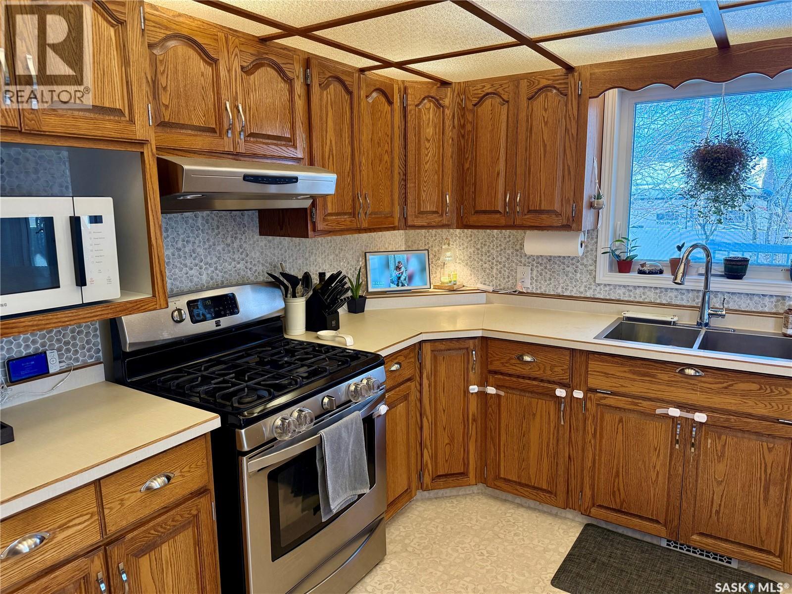 420 Logan Avenue, White Fox, Saskatchewan  S0J 0B1 - Photo 9 - SK030973