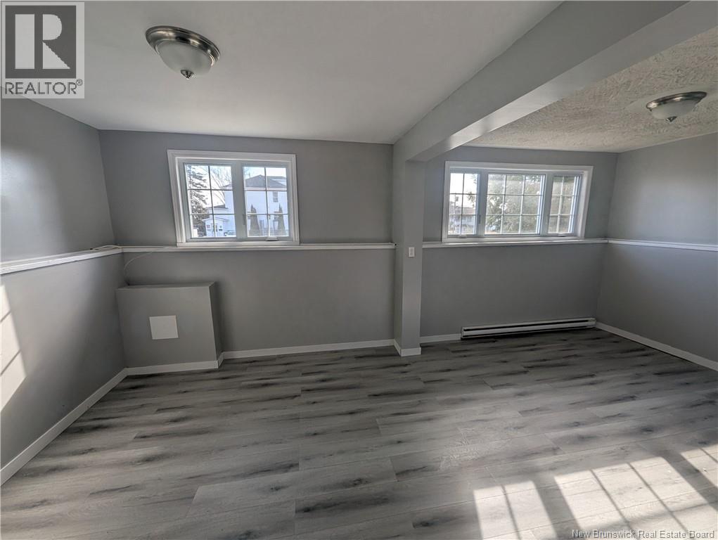 1171 Victoria, Bathurst, New Brunswick  E2A 4G2 - Photo 25 - NB137515