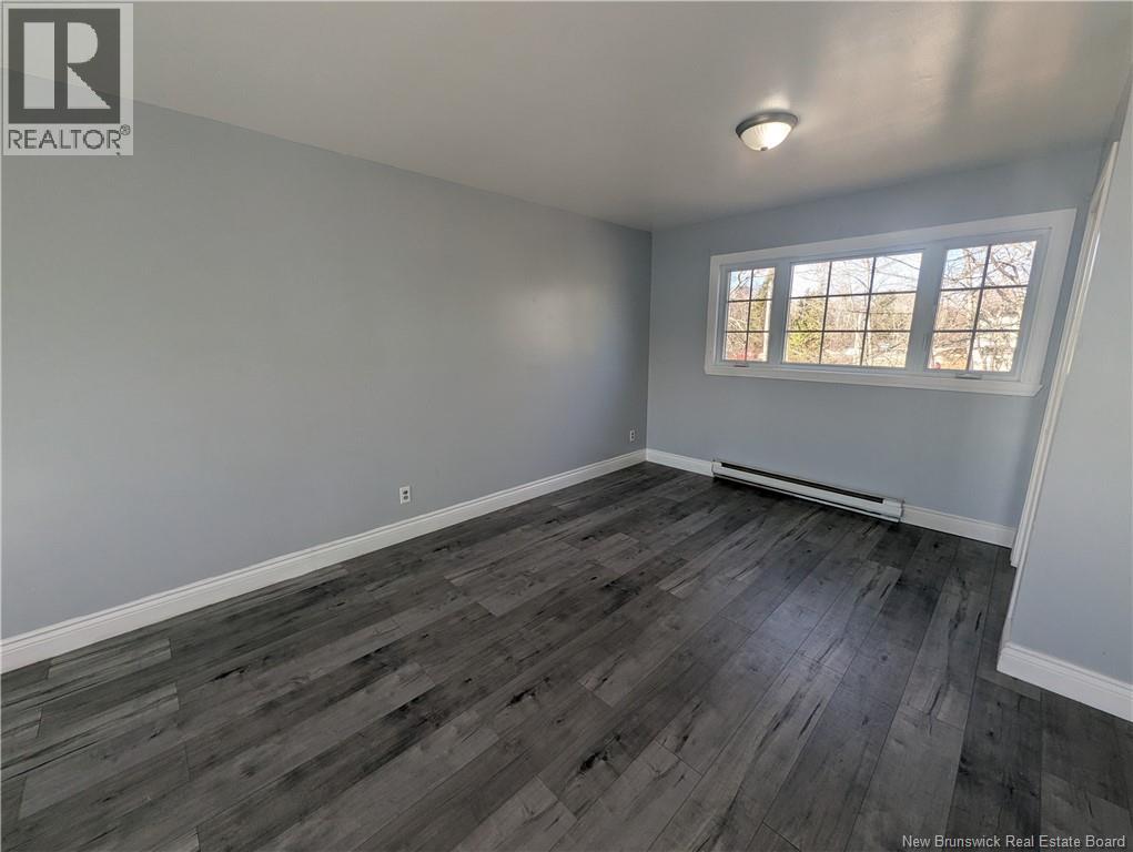 1171 Victoria, Bathurst, New Brunswick  E2A 4G2 - Photo 24 - NB137515