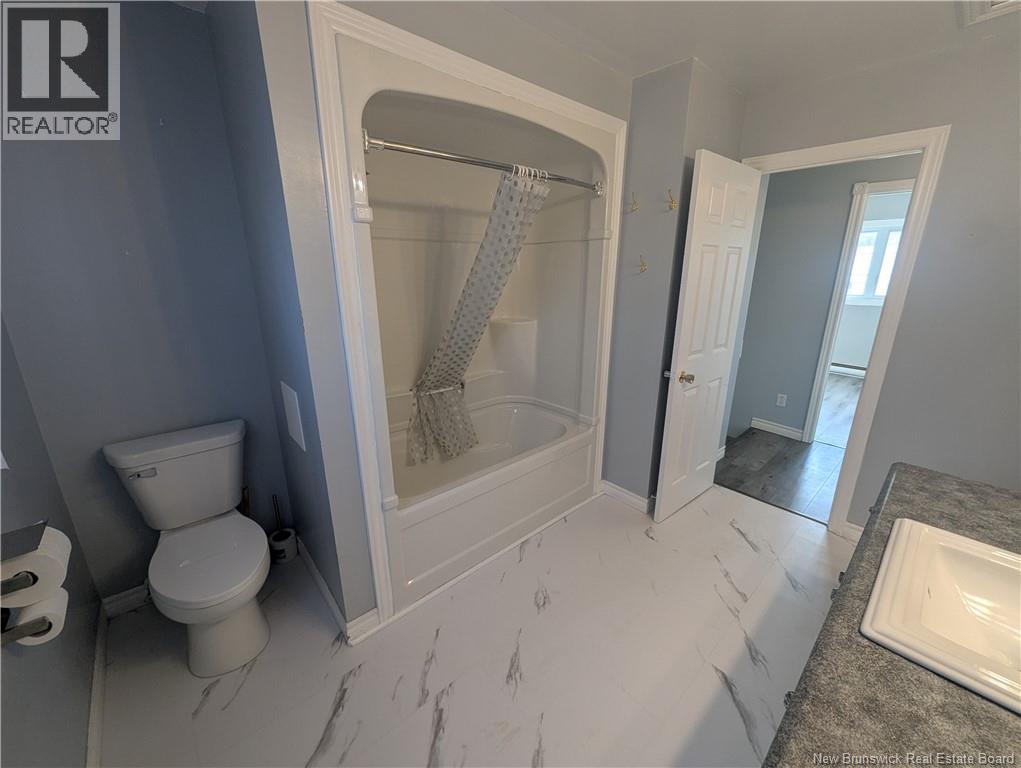 1171 Victoria, Bathurst, New Brunswick  E2A 4G2 - Photo 16 - NB137515