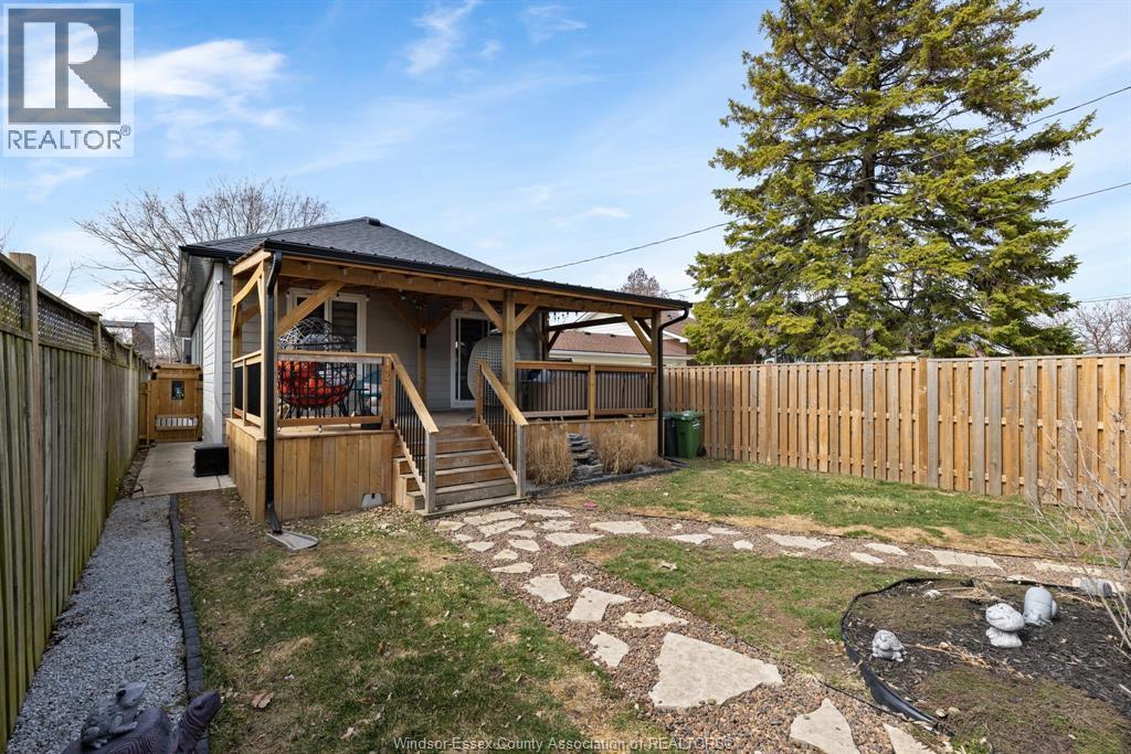 1684 Pierre Avenue, Windsor, Ontario  N8X 4P8 - Photo 4 - 26008632