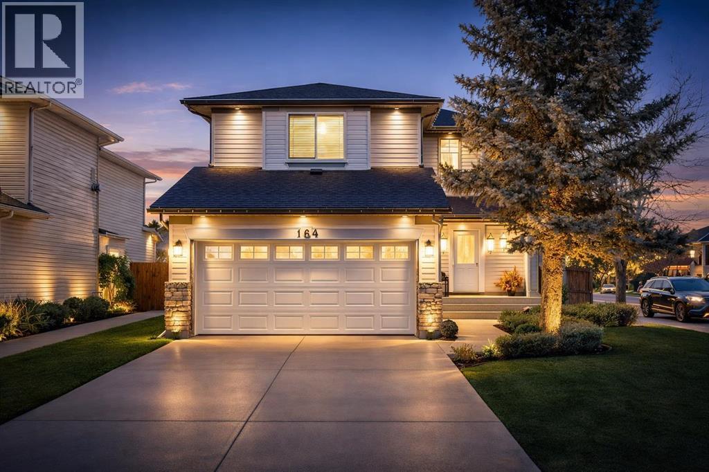 164 West Lakeview Circle, Chestermere, Alberta