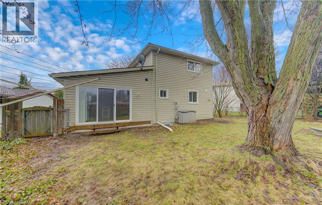 34 Forest Glen Court, Kitchener, Ontario  N2N 1E2 - Photo 43 - 40820475