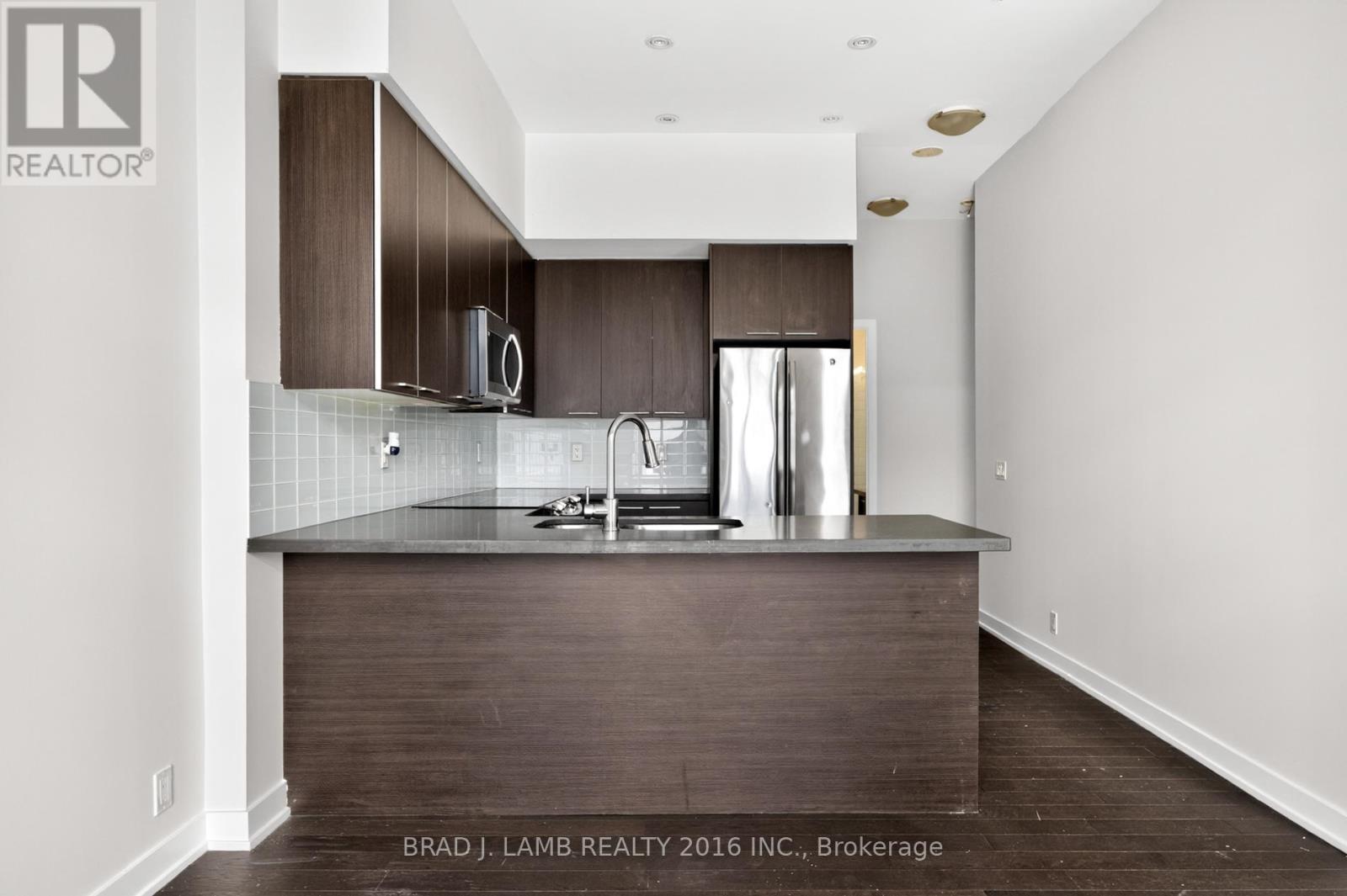 Th #1 - 10 Park Lawn Road, Toronto, Ontario  M8V 0H9 - Photo 14 - W13020560