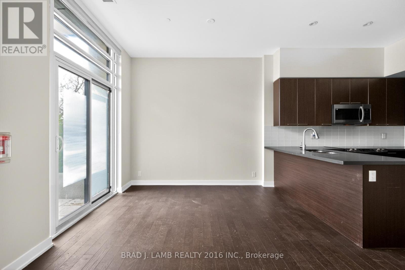 Th #1 - 10 Park Lawn Road, Toronto, Ontario  M8V 0H9 - Photo 16 - W13020560