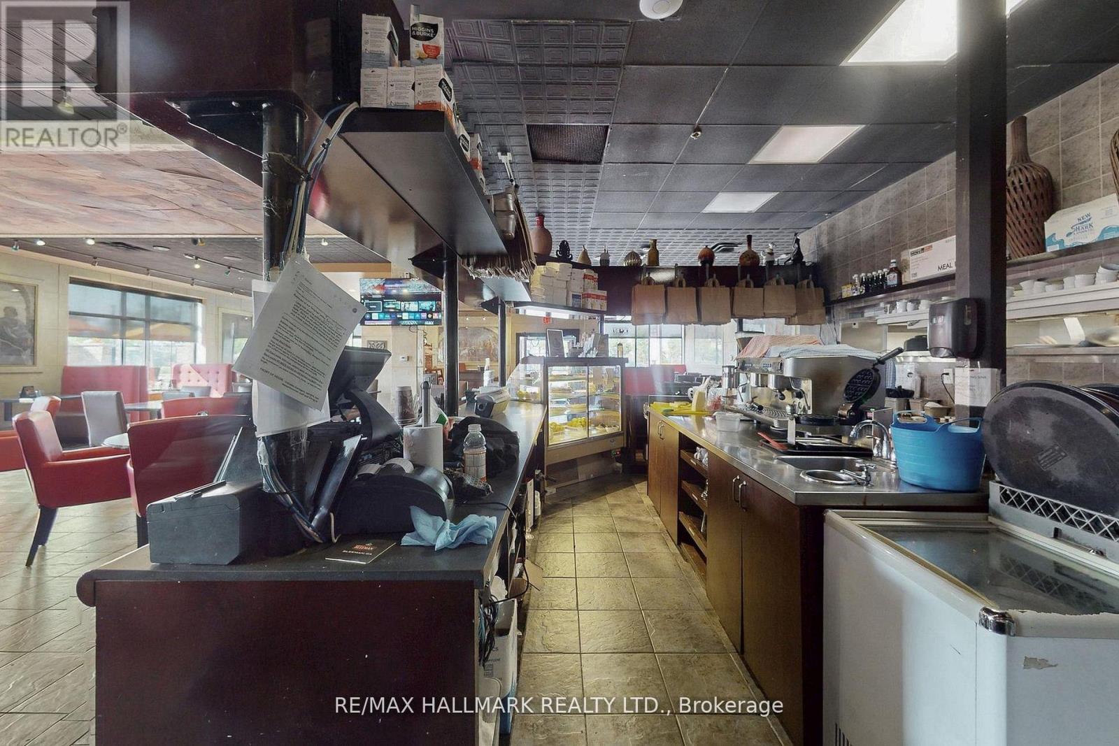 192 Mcewan Drive E, Caledon, Ontario  L7E 4E5 - Photo 12 - W13020576