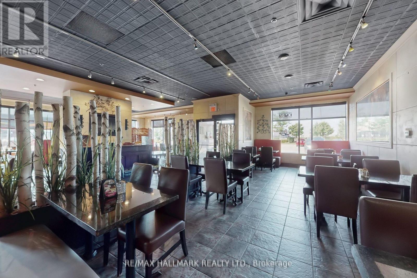 192 Mcewan Drive E, Caledon, Ontario  L7E 4E5 - Photo 4 - W13020576