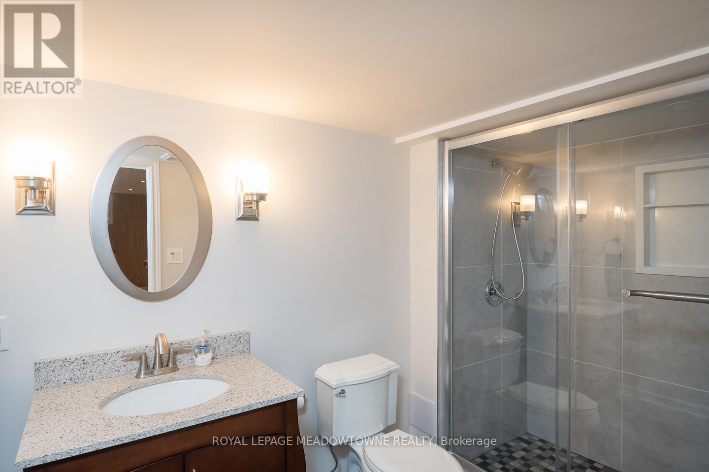 720 Lingen Crescent, Milton (Co Coates), Ontario  L9T 0E5 - Photo 34 - W13020580