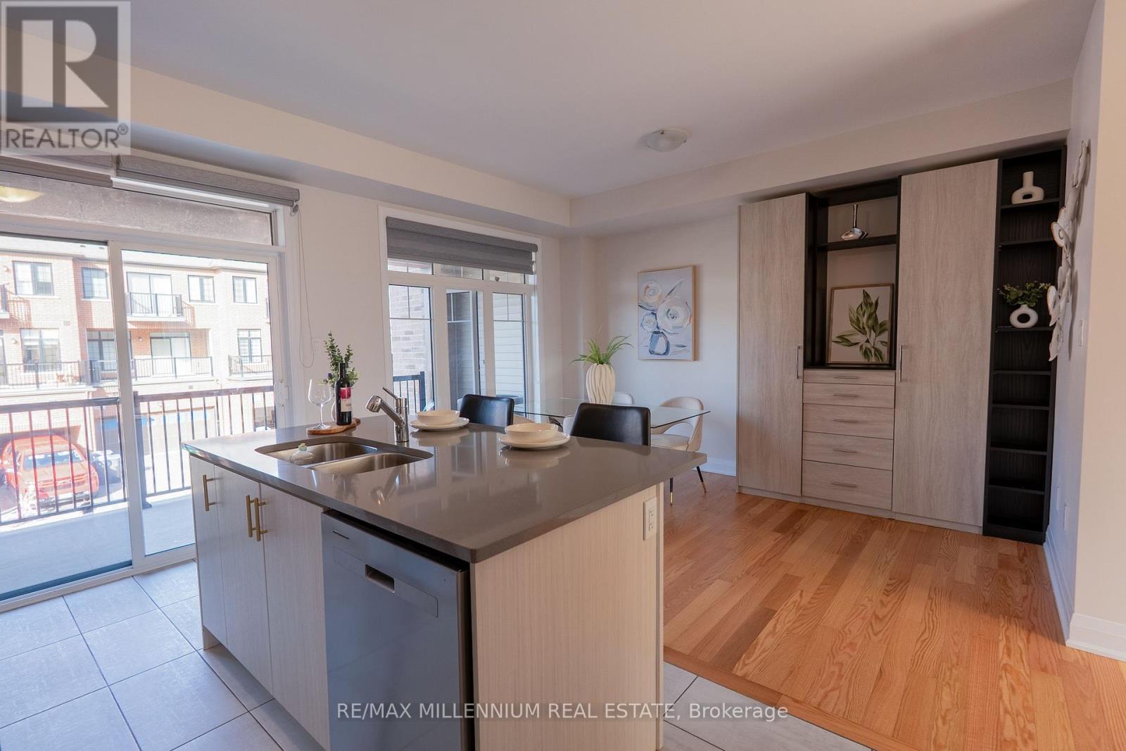 25 Lipscott Drive, Caledon, Ontario  L7C 4J7 - Photo 13 - W13020666