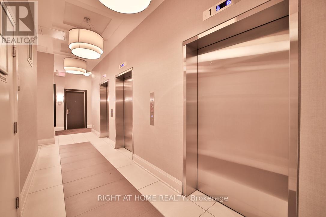 808 - 25 Fontenay Court, Toronto, Ontario  M9A 0C4 - Photo 4 - W13020686