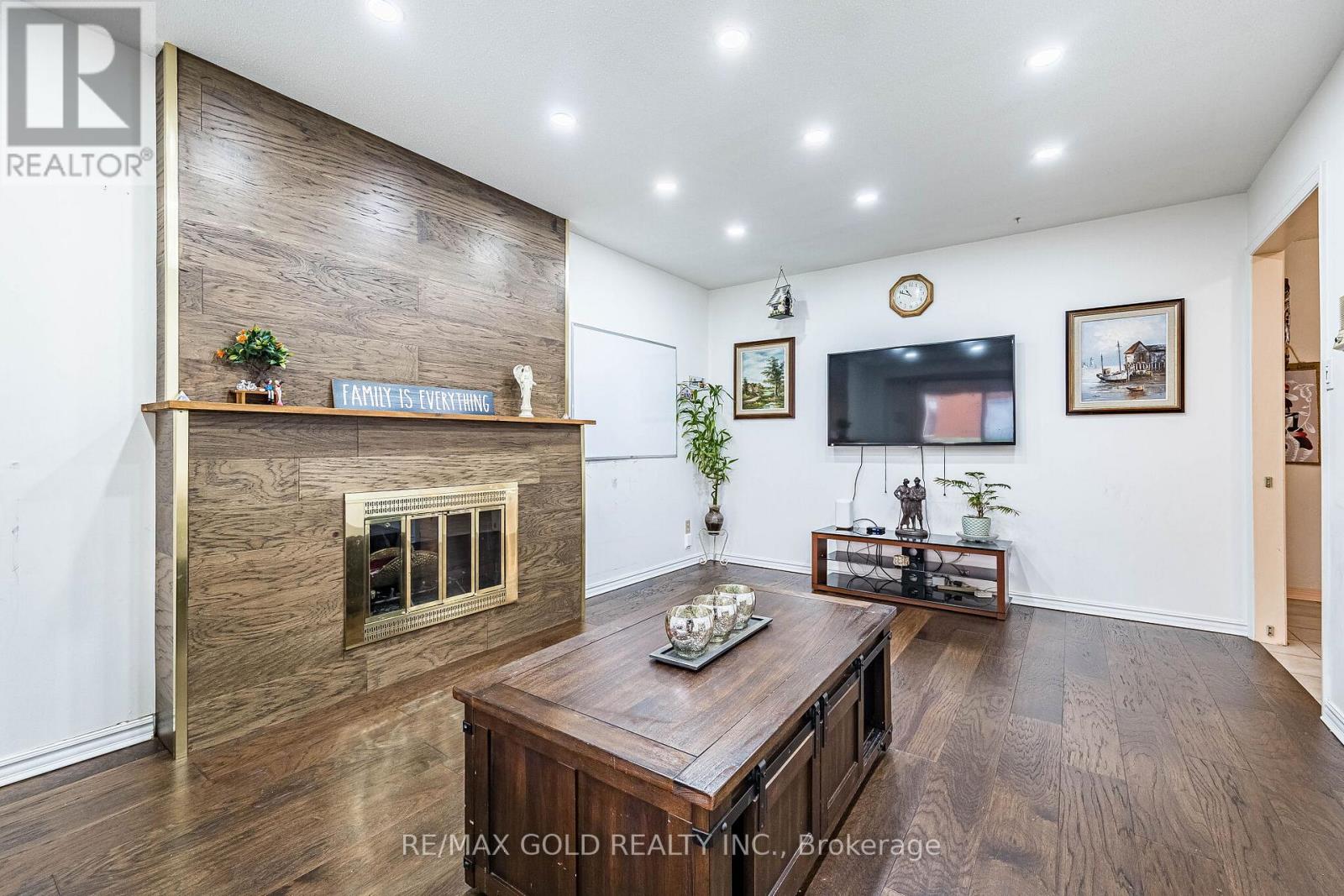 9 Princeton Terrace, Brampton, Ontario  L6S 3S4 - Photo 17 - W13020720