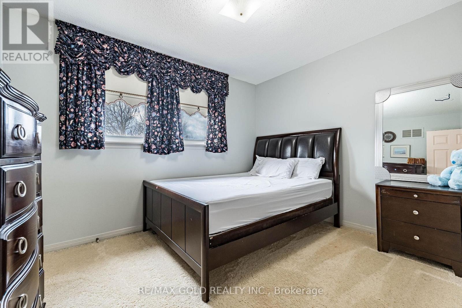 9 Princeton Terrace, Brampton, Ontario  L6S 3S4 - Photo 31 - W13020720