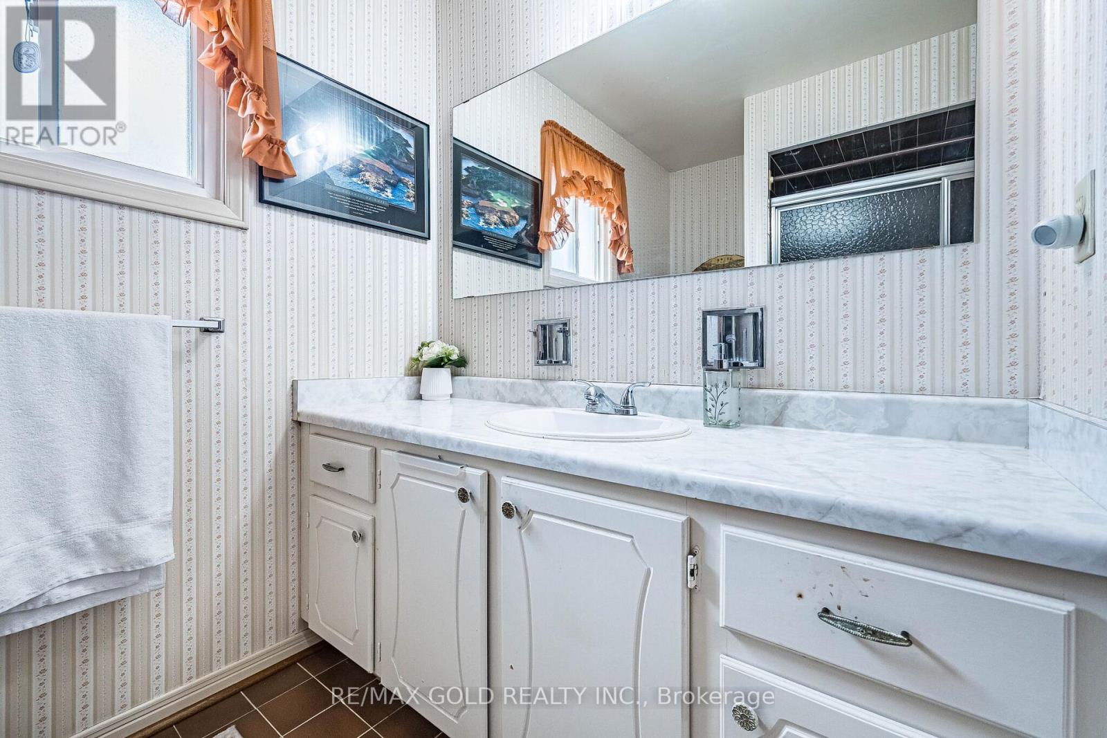 9 Princeton Terrace, Brampton, Ontario  L6S 3S4 - Photo 35 - W13020720