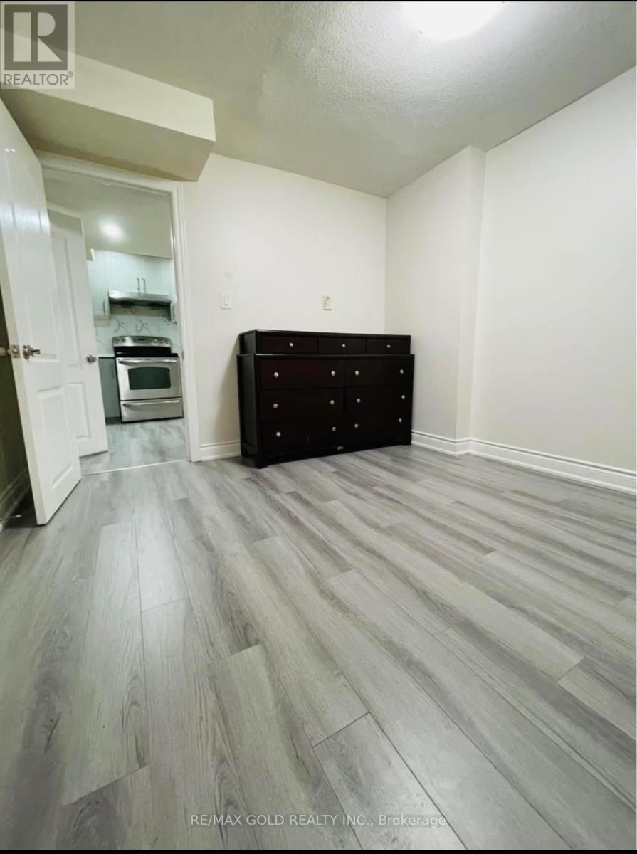 9 Princeton Terrace, Brampton, Ontario  L6S 3S4 - Photo 41 - W13020720