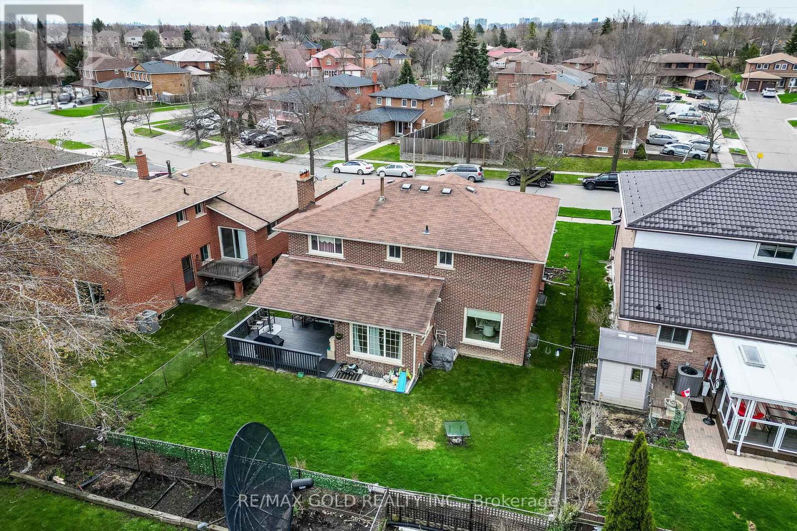 9 Princeton Terrace, Brampton, Ontario  L6S 3S4 - Photo 50 - W13020720