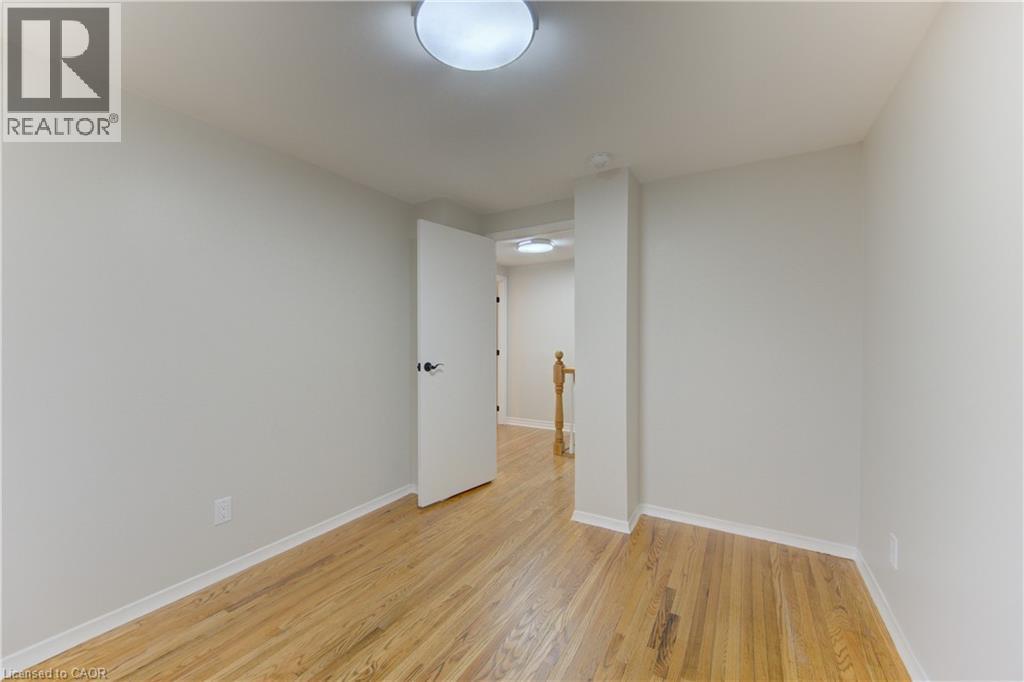 34 Forest Glen Court, Kitchener, Ontario  N2N 1E2 - Photo 24 - 40820487