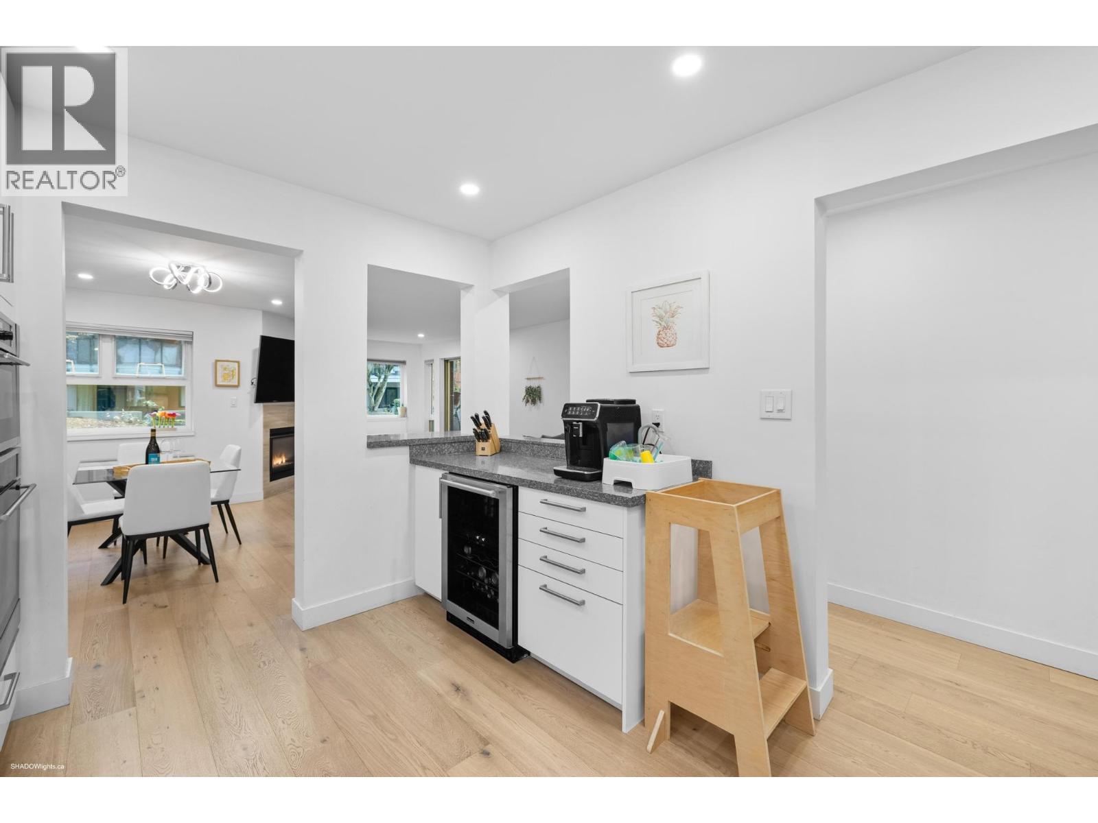 102a 1220 Quayside Drive, New Westminster, British Columbia  V3M 6H1 - Photo 8 - R3113089