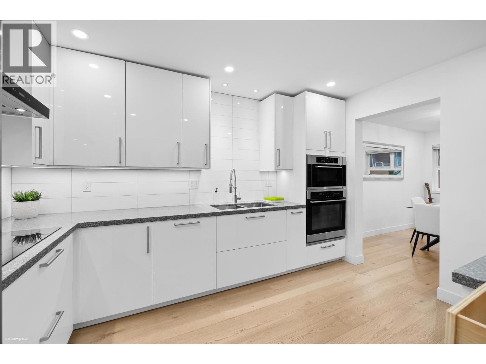 102a 1220 Quayside Drive, New Westminster, British Columbia  V3M 6H1 - Photo 6 - R3113089