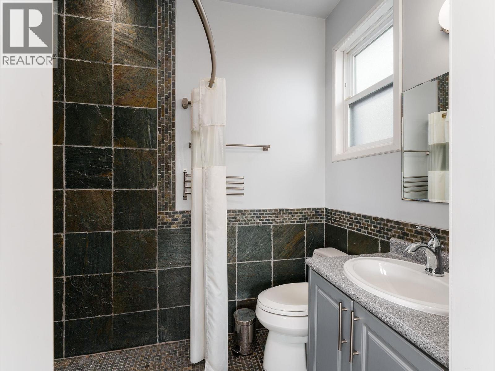 617 E 52nd Avenue, Vancouver, British Columbia  V5X 1G8 - Photo 25 - R3113256