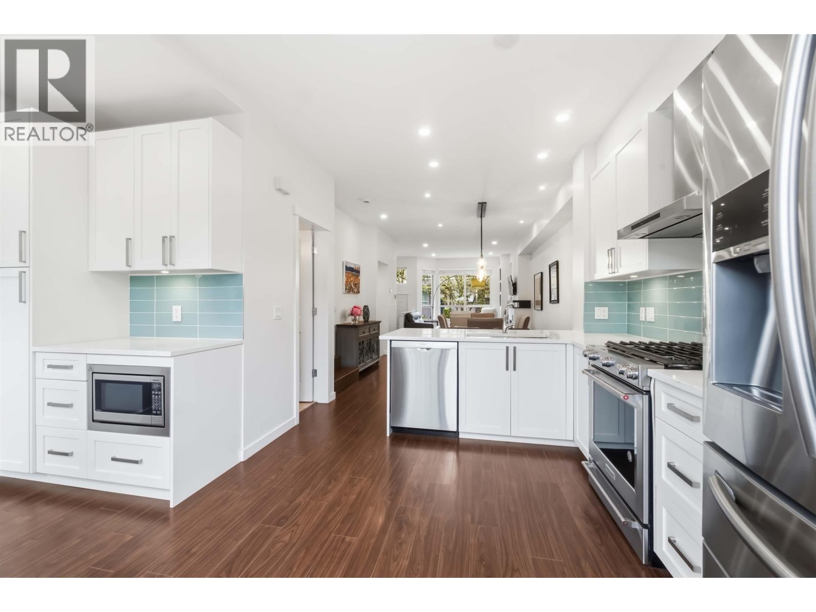 82 100 Klahanie Drive, Port Moody, British Columbia  V3H 5K3 - Photo 7 - R3113167