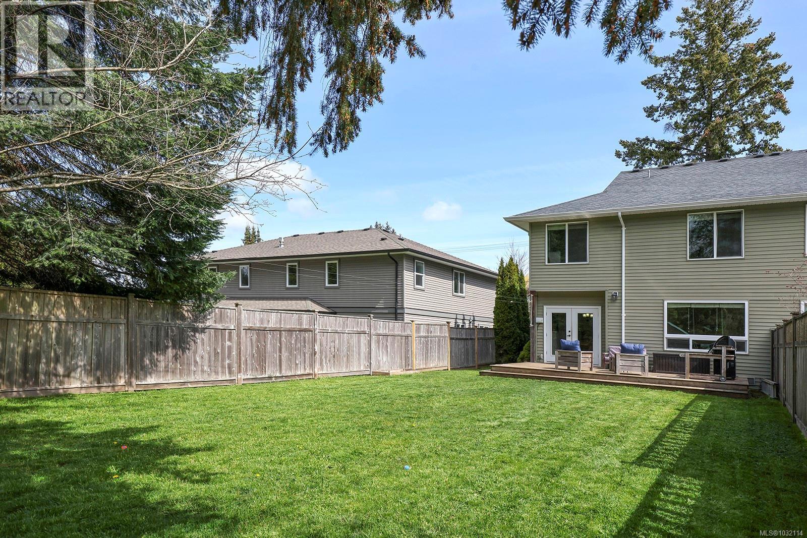 1555b Willemar Ave, Courtenay, British Columbia  V9N 3M2 - Photo 30 - 1032114