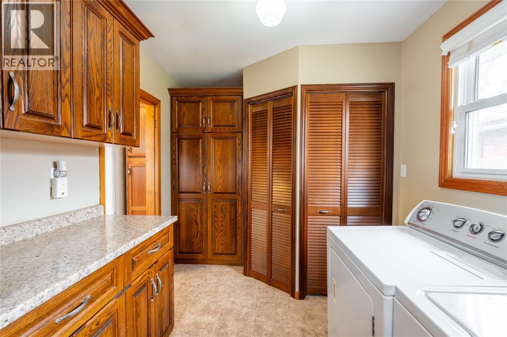 28 Highland Drive, Wallaceburg, Ontario  N8A 2K4 - Photo 16 - 26007543