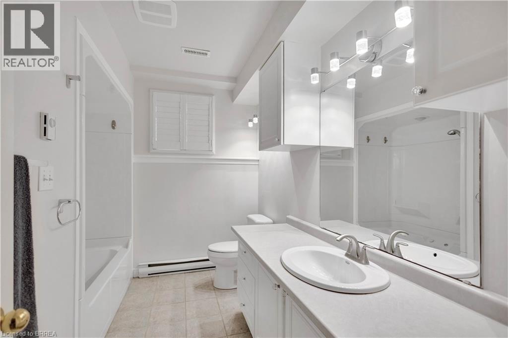 44 Trillium Way, Brantford, Ontario  N3R 7T8 - Photo 21 - 40822196