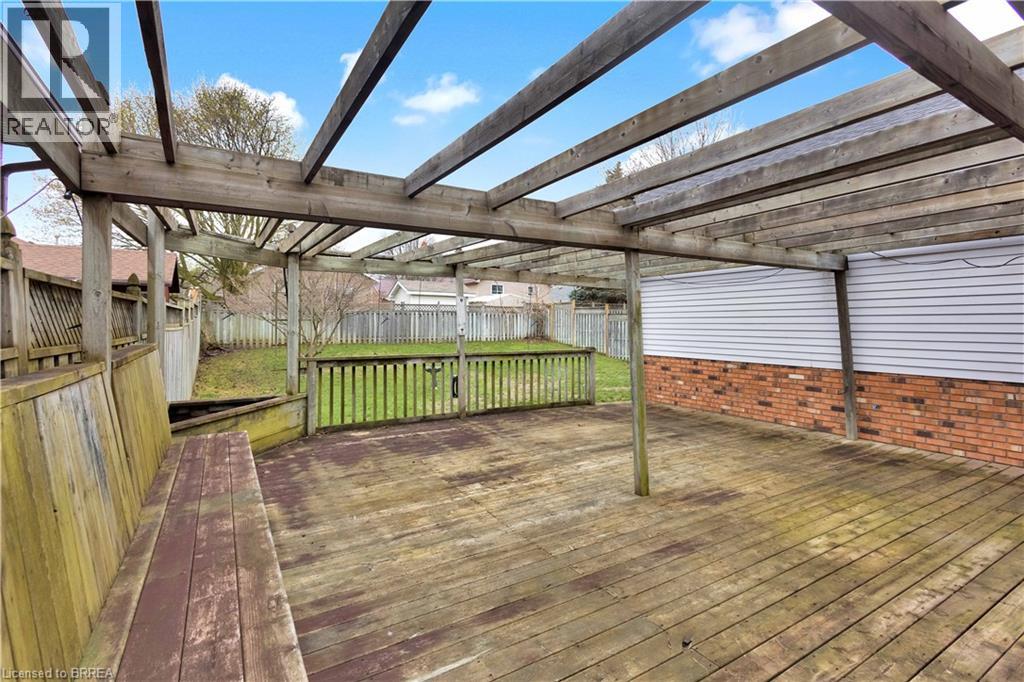 44 Trillium Way, Brantford, Ontario  N3R 7T8 - Photo 28 - 40822196