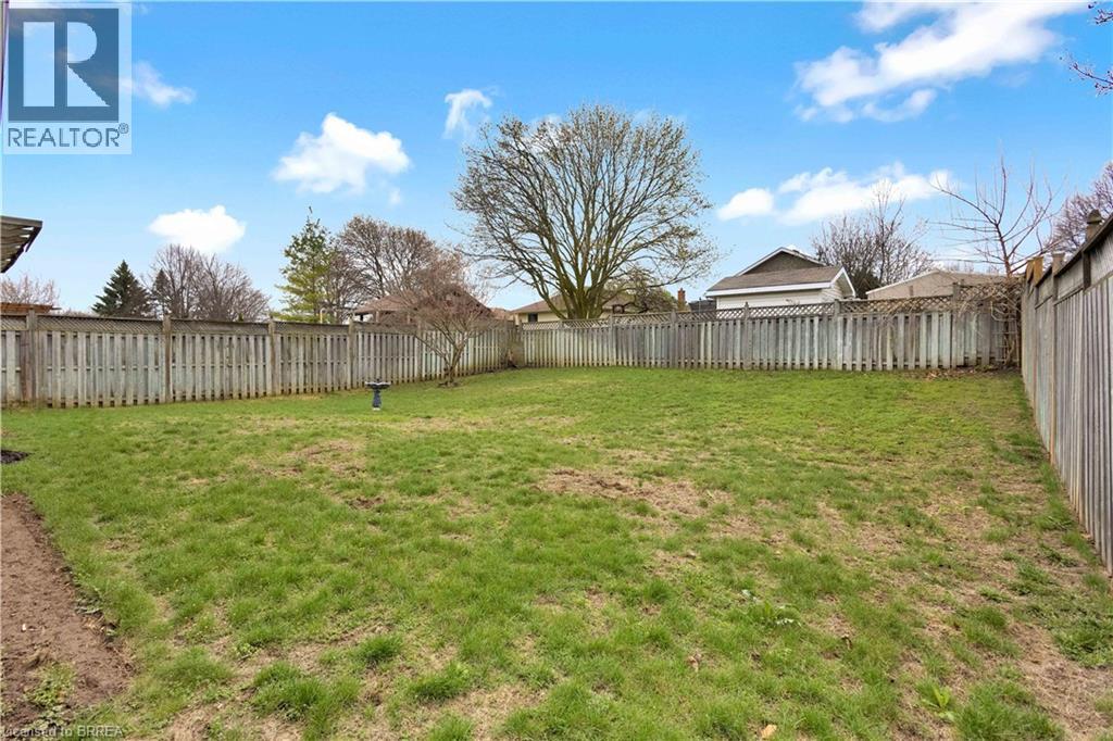 44 Trillium Way, Brantford, Ontario  N3R 7T8 - Photo 30 - 40822196