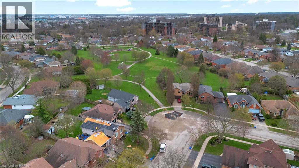 44 Trillium Way, Brantford, Ontario  N3R 7T8 - Photo 32 - 40822196