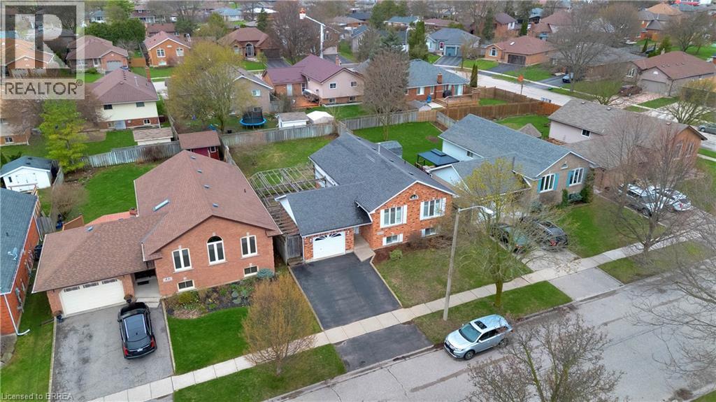 44 Trillium Way, Brantford, Ontario  N3R 7T8 - Photo 33 - 40822196