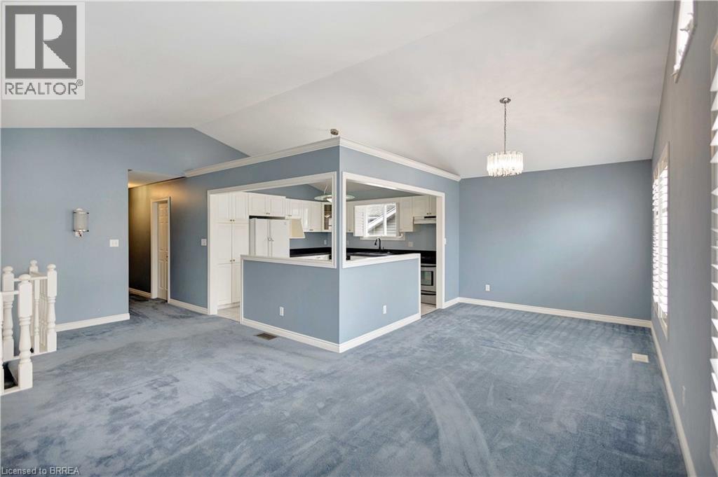 44 Trillium Way, Brantford, Ontario  N3R 7T8 - Photo 5 - 40822196