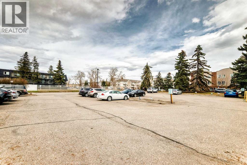 72, 3015 51 Street SW, Calgary, Alberta  T3E 6N5 - Photo 46 - A2302946