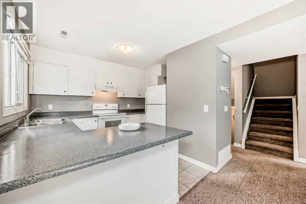 72, 3015 51 Street SW, Calgary, Alberta  T3E 6N5 - Photo 11 - A2302946