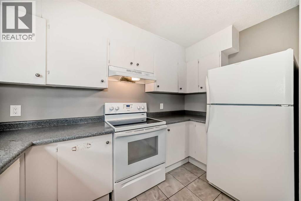 72, 3015 51 Street SW, Calgary, Alberta  T3E 6N5 - Photo 8 - A2302946