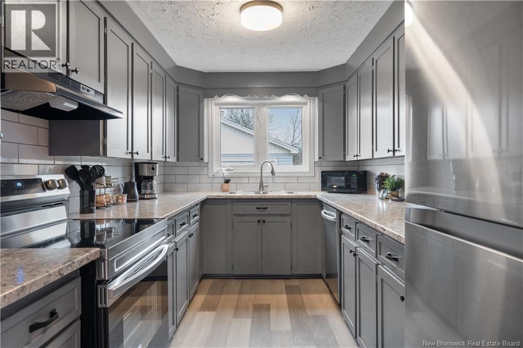375 Champlain Street, Dieppe, New Brunswick  E1A 1P3 - Photo 19 - NB137565