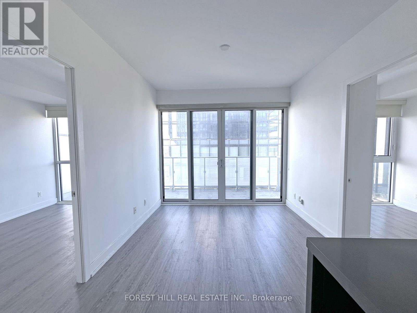 5501 - 7 Grenville Street, Toronto, Ontario  M4Y 1A1 - Photo 6 - C12962862