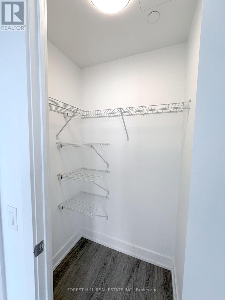 5501 - 7 Grenville Street, Toronto, Ontario  M4Y 1A1 - Photo 11 - C12962862