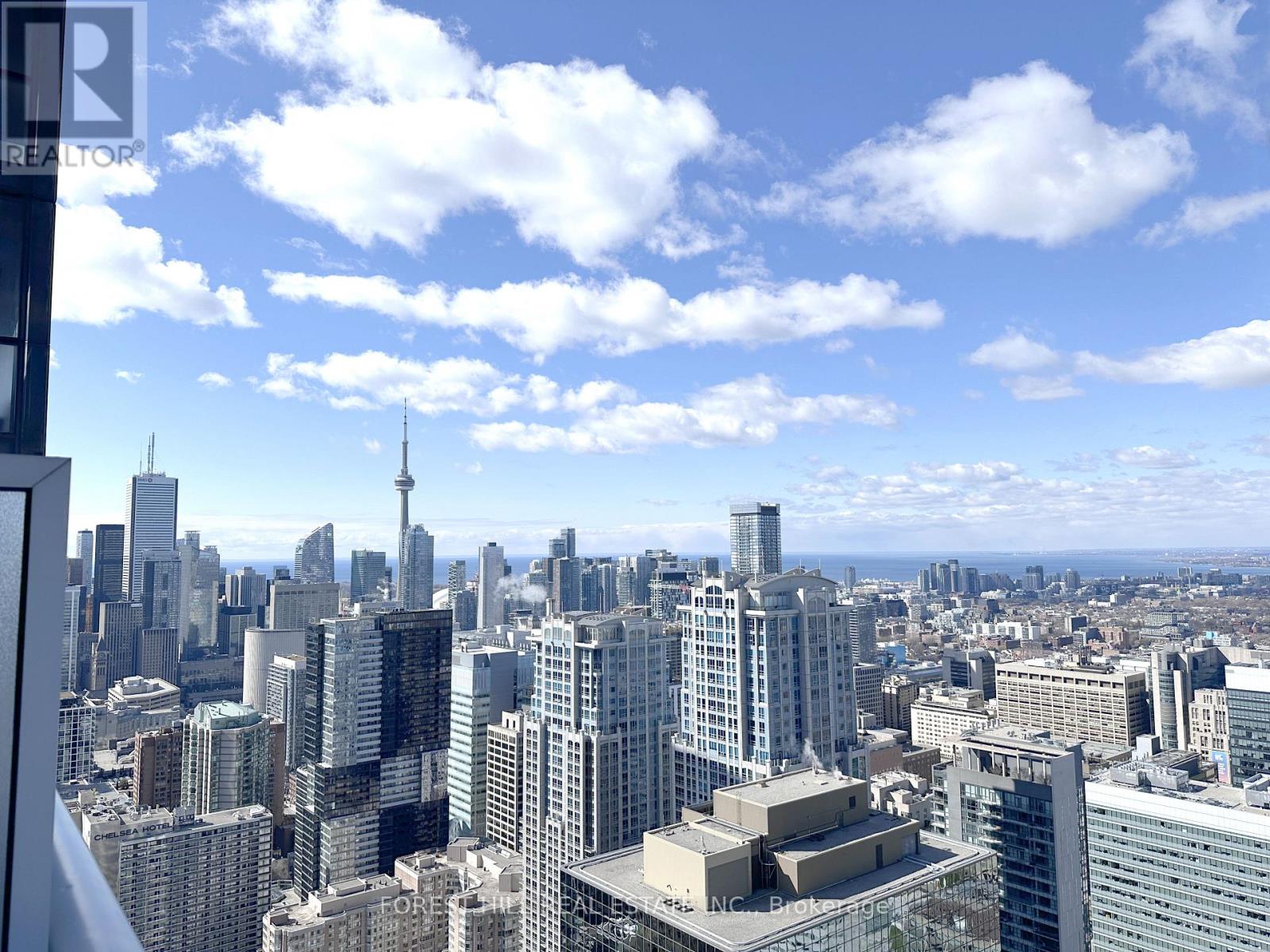 5501 - 7 GRENVILLE STREET, Toronto, Ontario