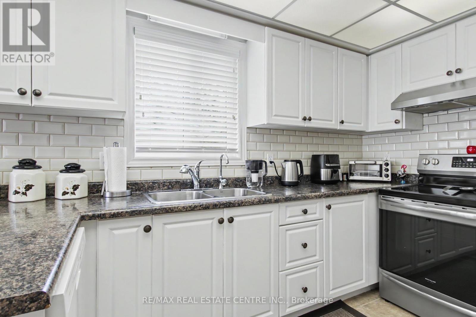 98 Beasley Crescent, Cambridge, Ontario  N1T 1T5 - Photo 10 - X13020672