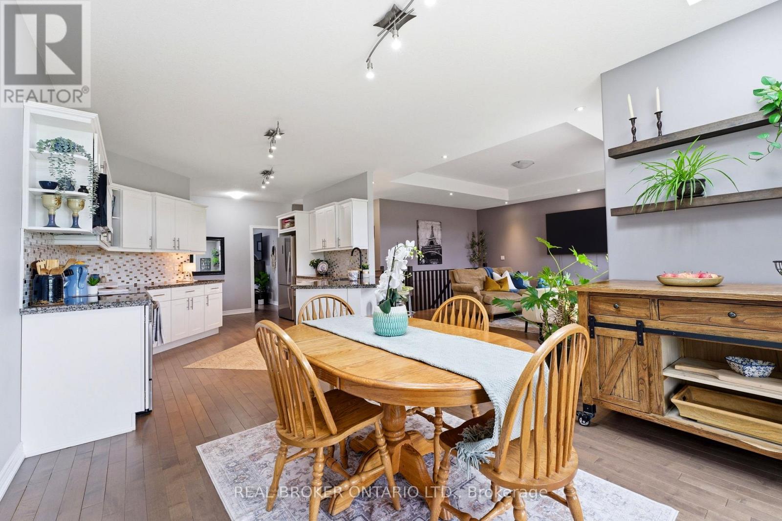 191 Highway 53 Highway, Brant (Burford), Ontario  N0E 1B0 - Photo 15 - X13020706