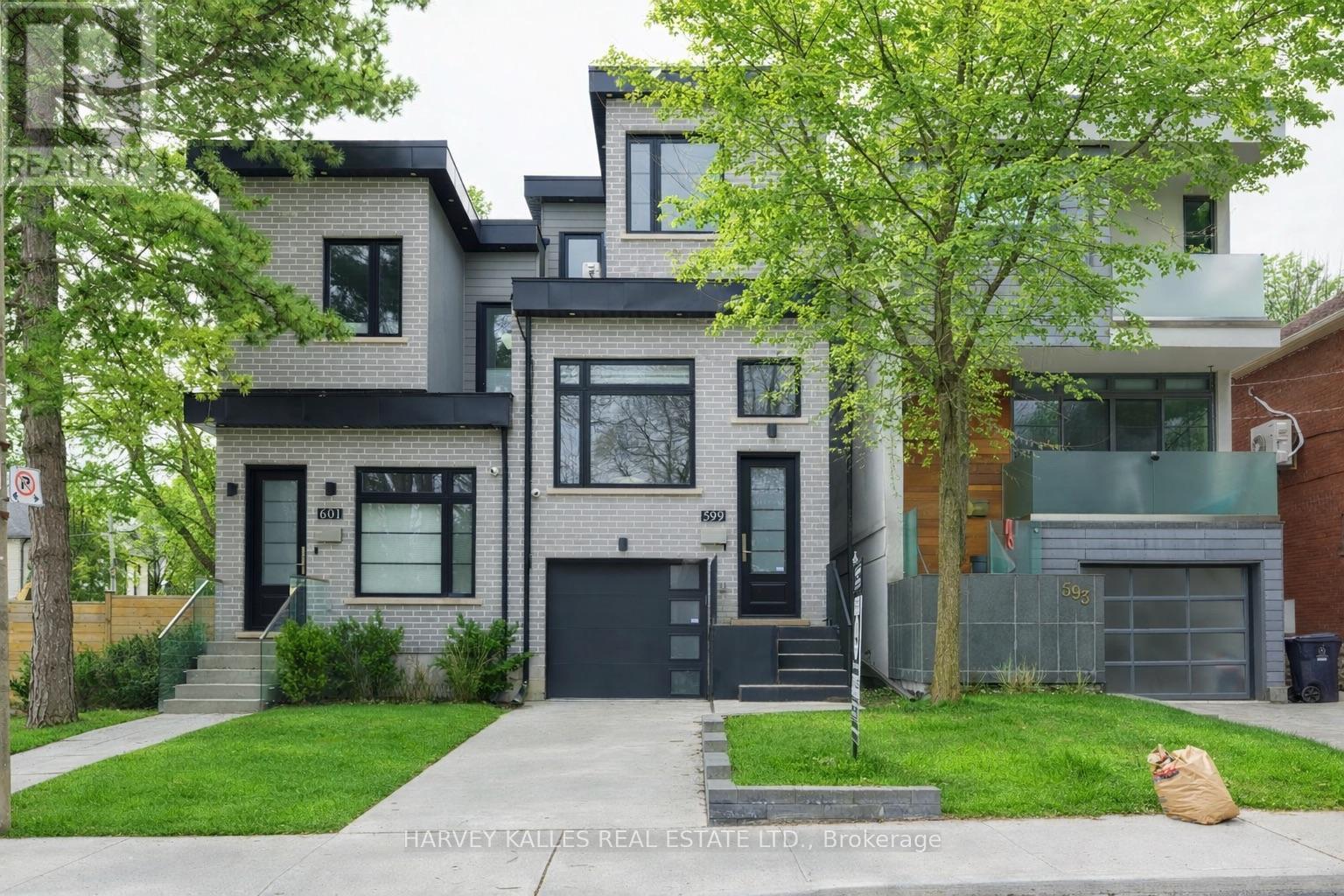 599 Soudan Avenue, Toronto, Ontario  M4S 1X1 - Photo 2 - C13020224