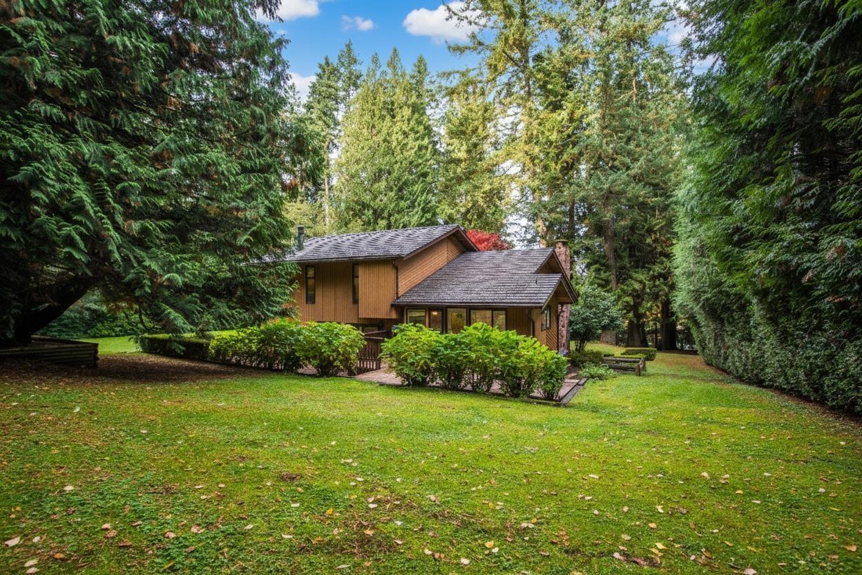 13915 27 Avenue, Surrey, British Columbia  V4P 1T4 - Photo 2 - R3113354