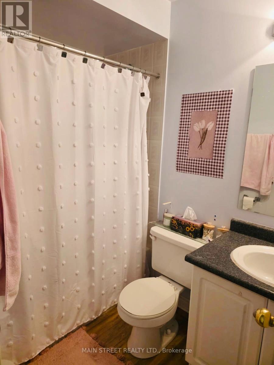 5 Brecken Drive, Georgina, Ontario  L4P 4A3 - Photo 7 - N13015890