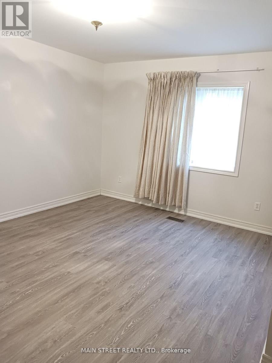 5 Brecken Drive, Georgina, Ontario  L4P 4A3 - Photo 12 - N13015890