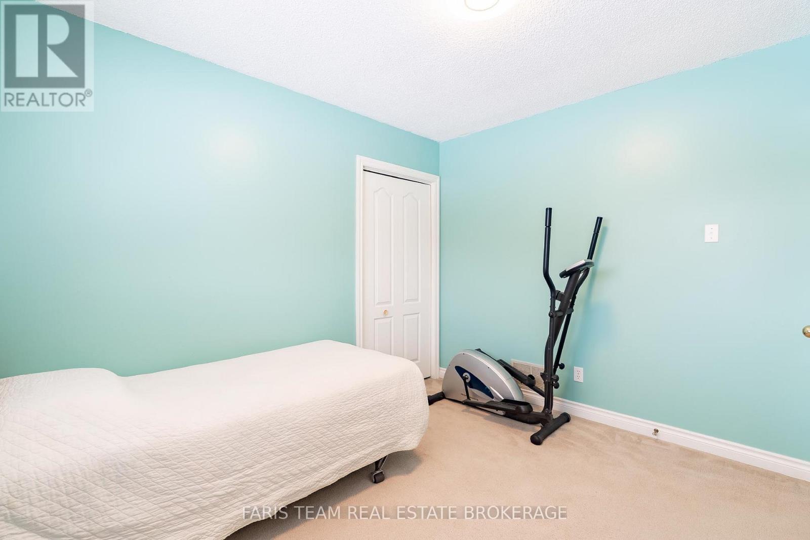 2104 Newton Street, Tay, Ontario  L0K 2A0 - Photo 28 - S12990496